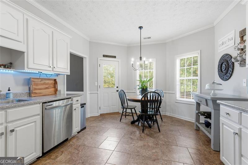 1856 Whitley Road Property Photo 4