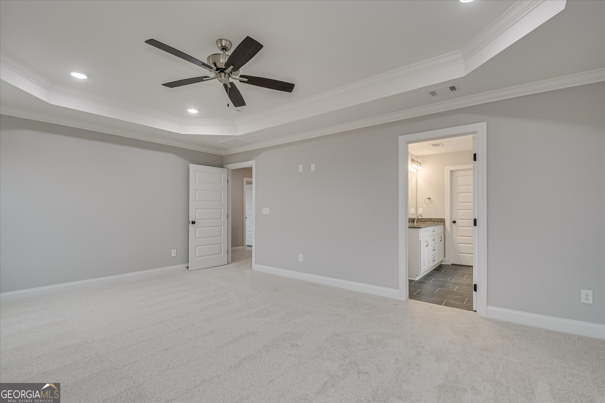 923 Walker Pt Drive Property Photo 31