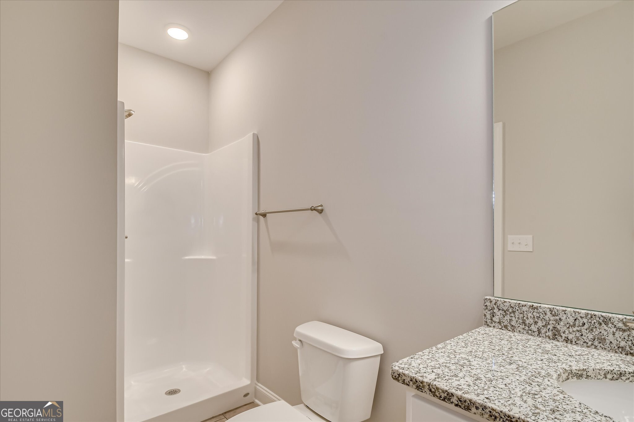 917 Walker Point Property Photo 23