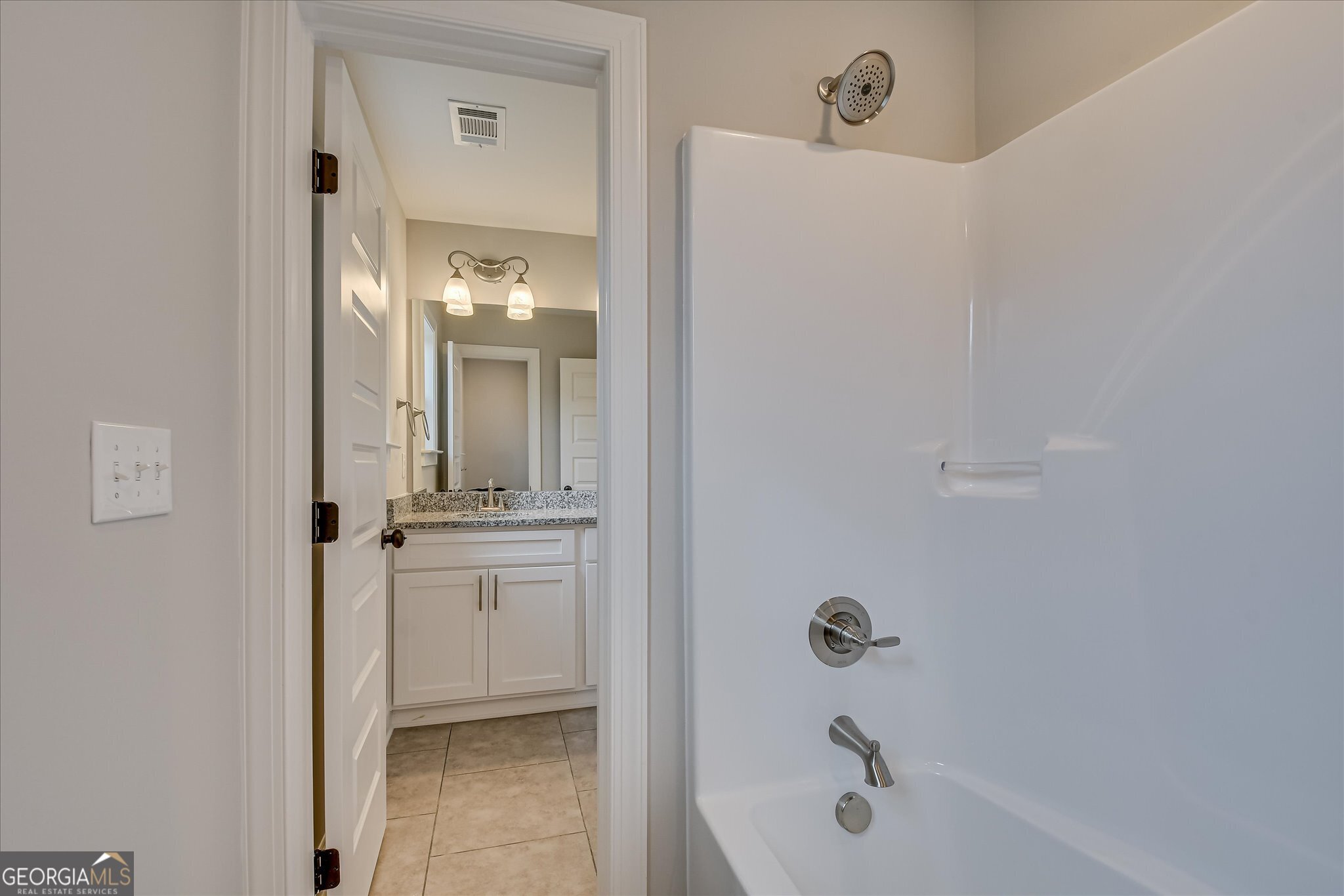 917 Walker Point Property Photo 41