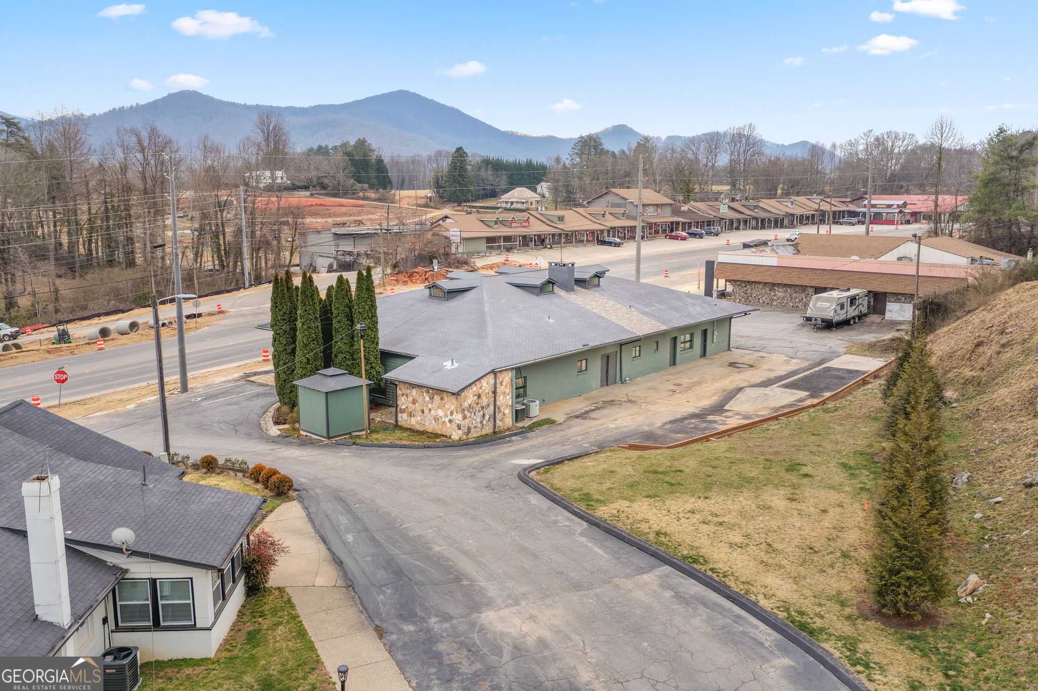 3 Dillard Sky Lane Property Photo 2