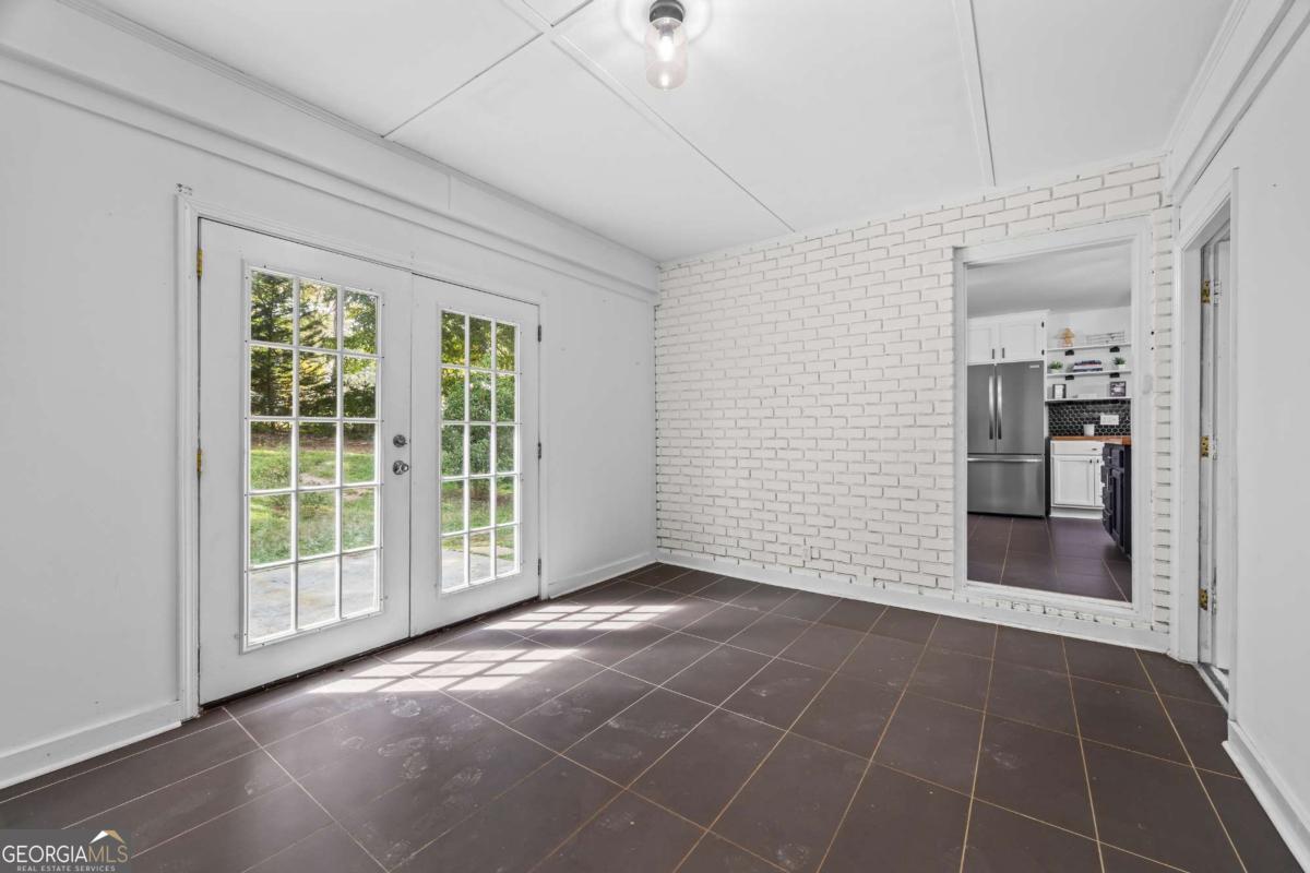 110 Valley Road Property Photo 32