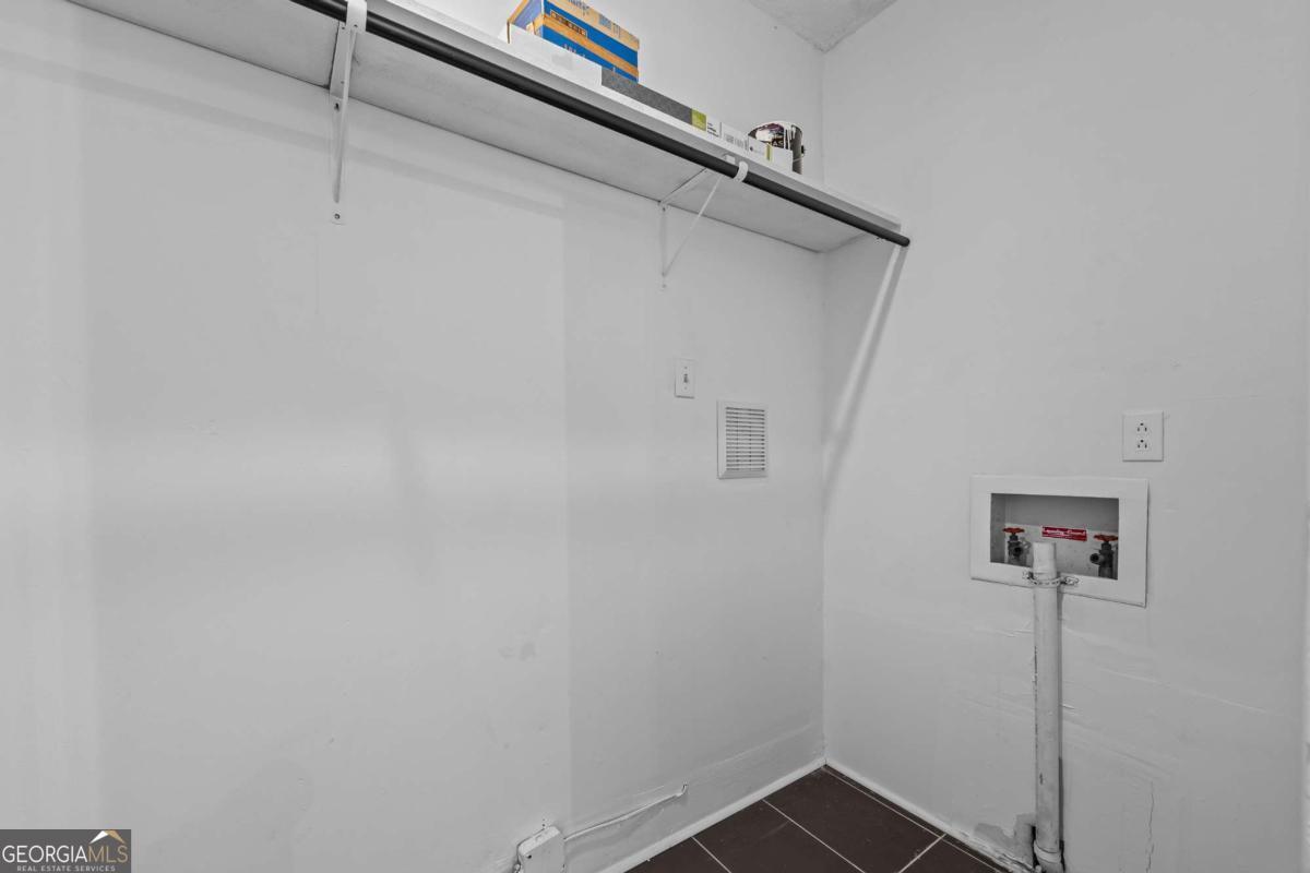 110 Valley Road Property Photo 33