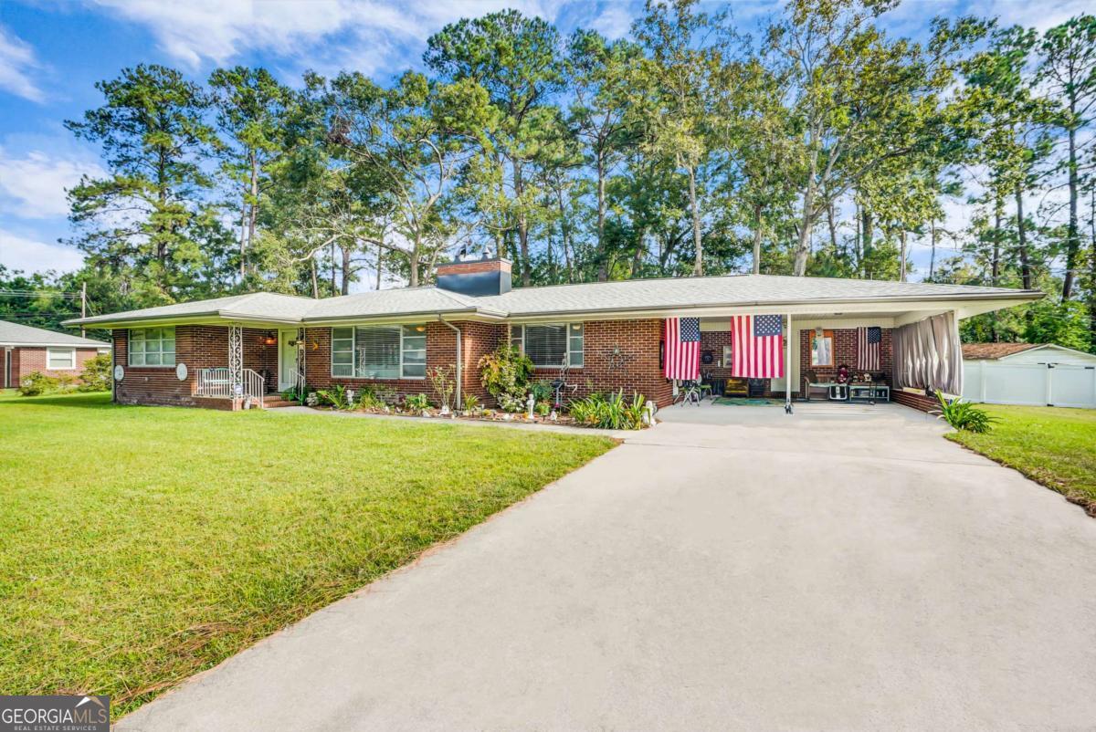 97 Azalea Avenue Property Photo 1