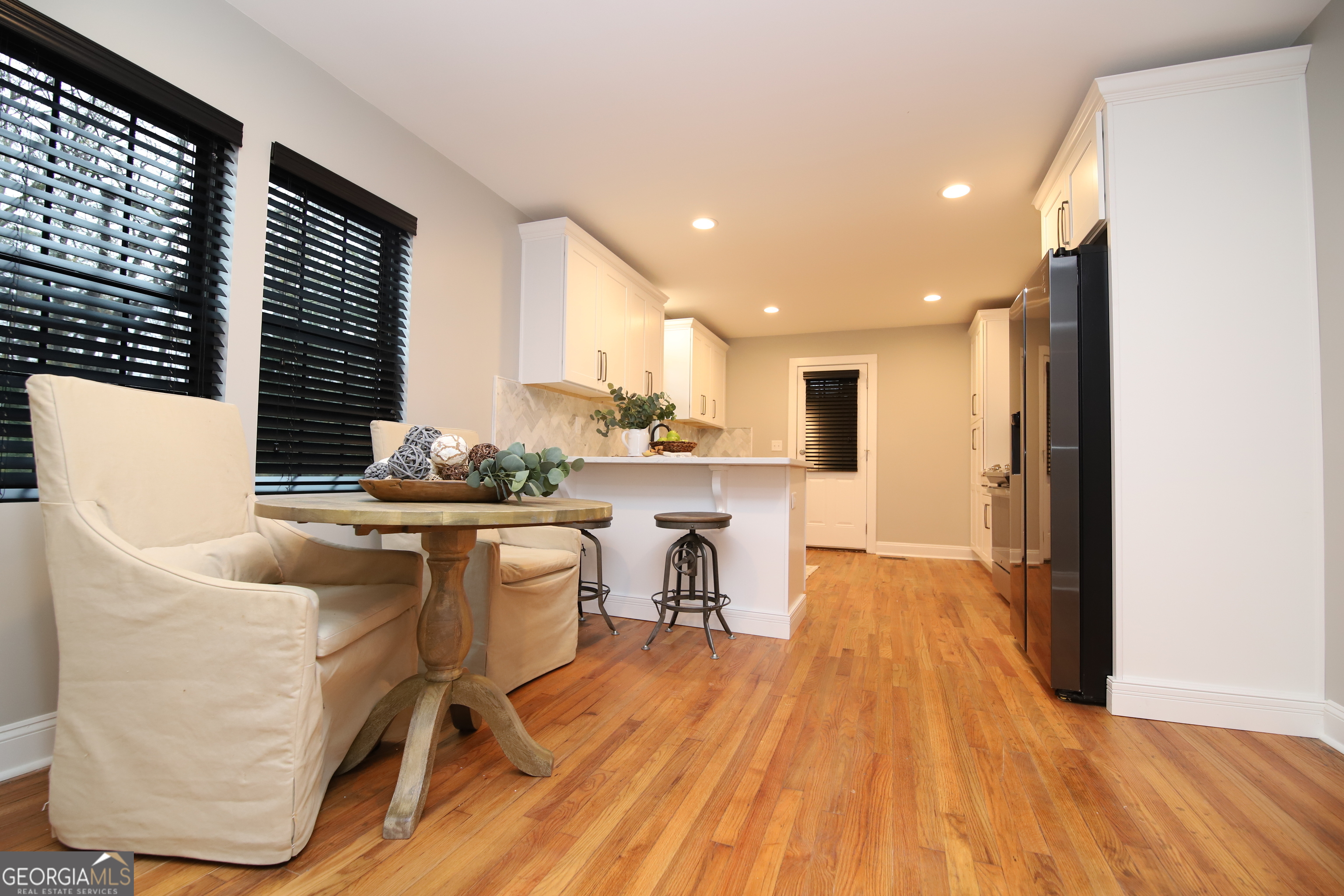 1007 Vernon Street # B Property Photo 8