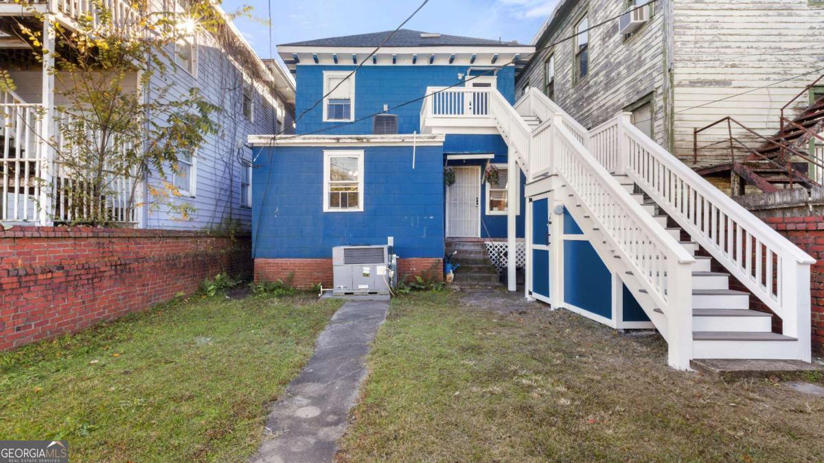534 E Waldburg Street Property Photo 39