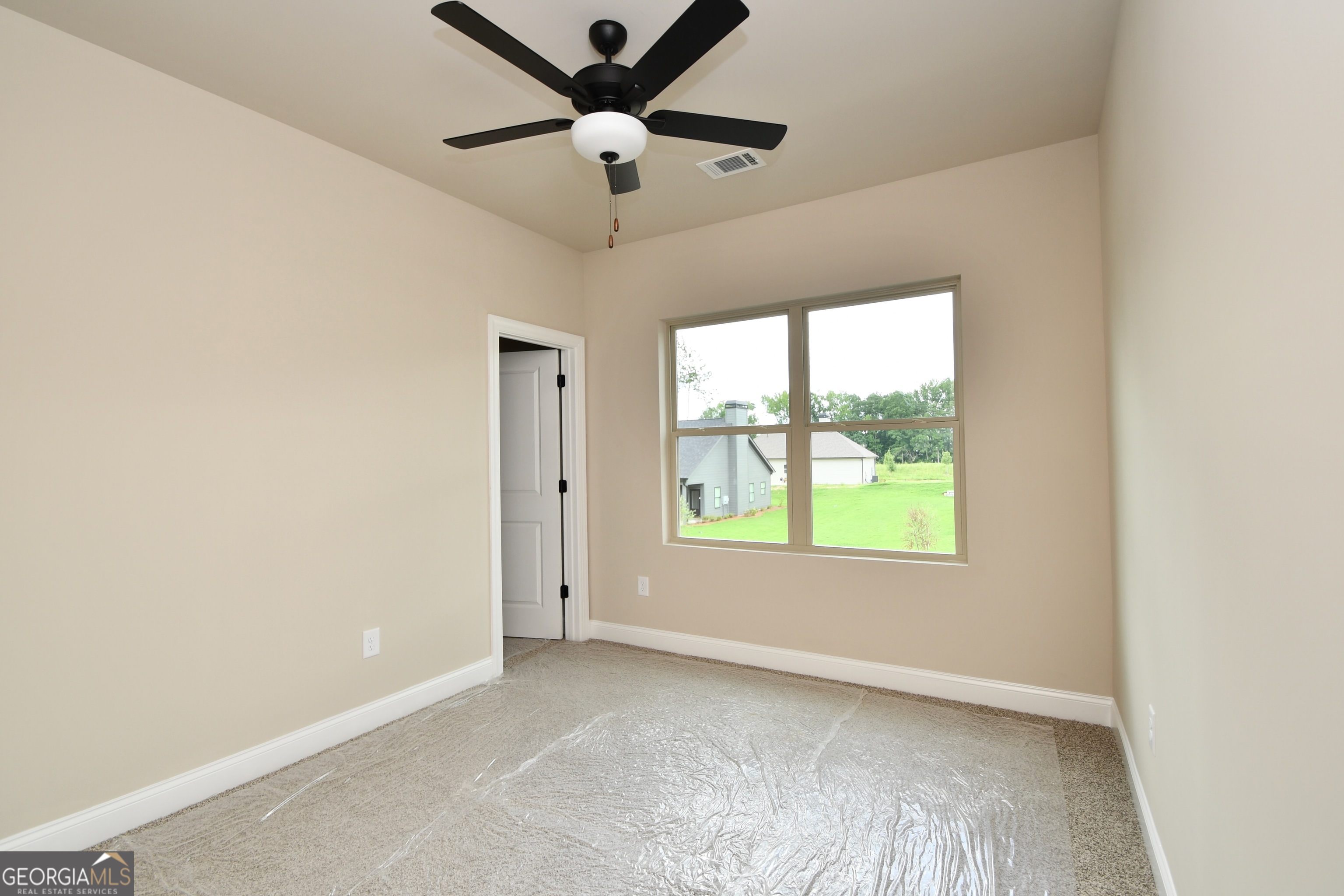 327 Andover Drive Property Photo 8