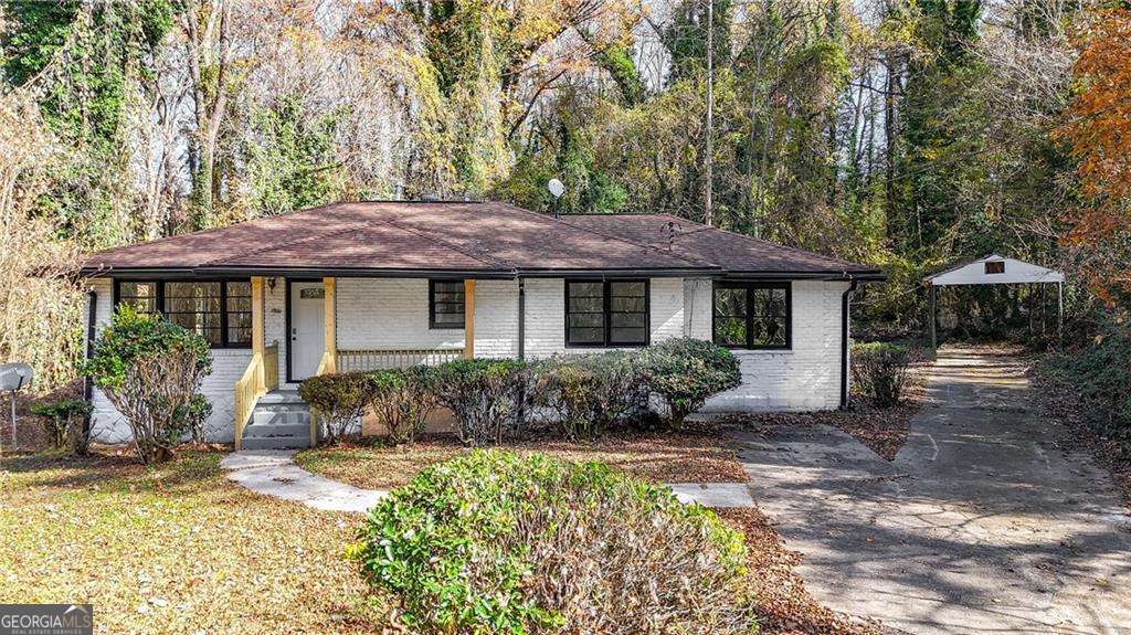 1944 Wells Drive Sw Property Photo 1