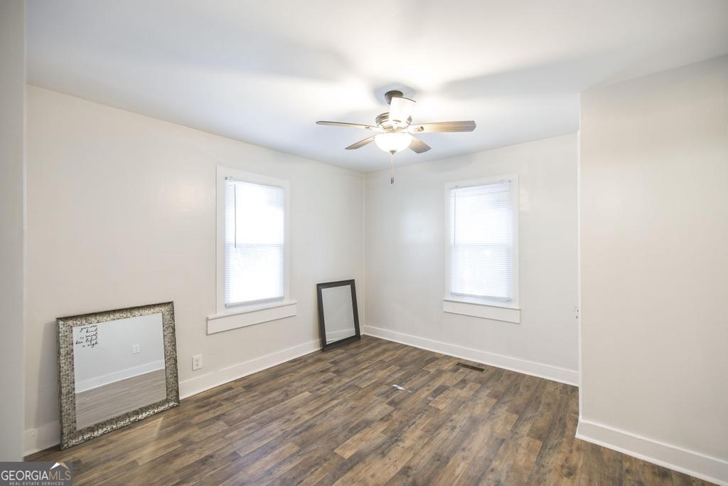 401 Pine Street Property Photo 16