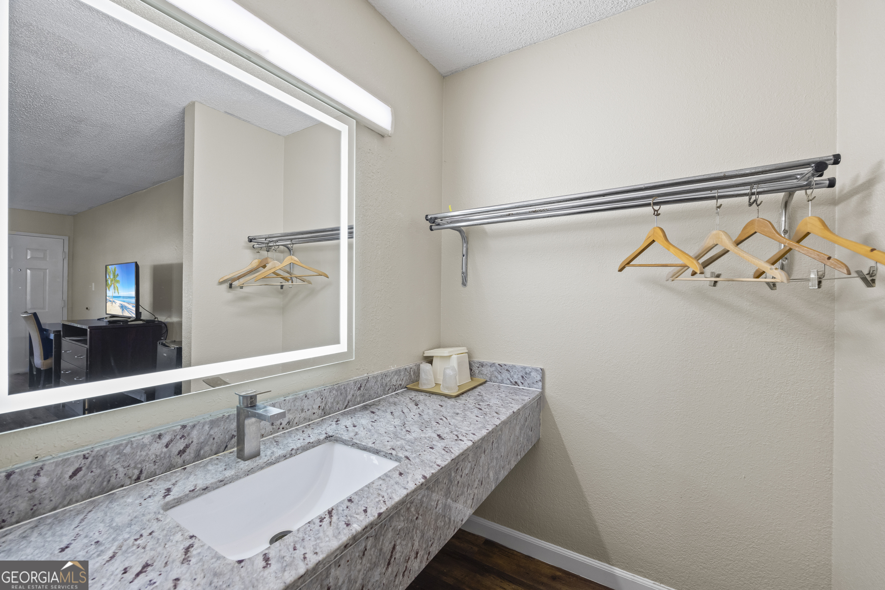 13705 Highway 17 Property Photo 91
