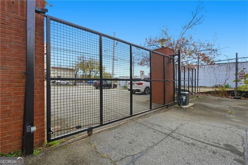 505 Whitehall Street Sw # 307 Property Photo 37