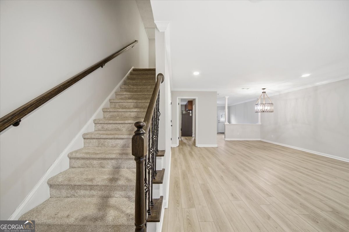 115 Winding River Drive Unit B Property Photo 16