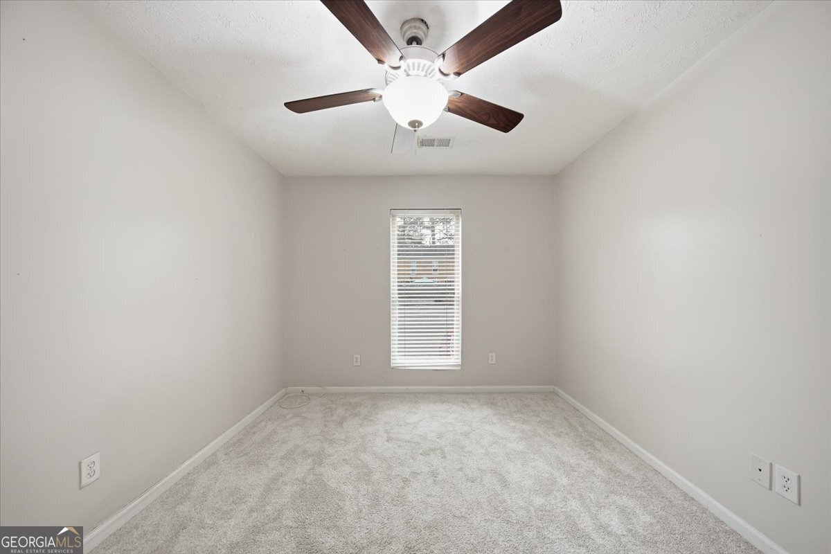 115 Winding River Drive Unit B Property Photo 25