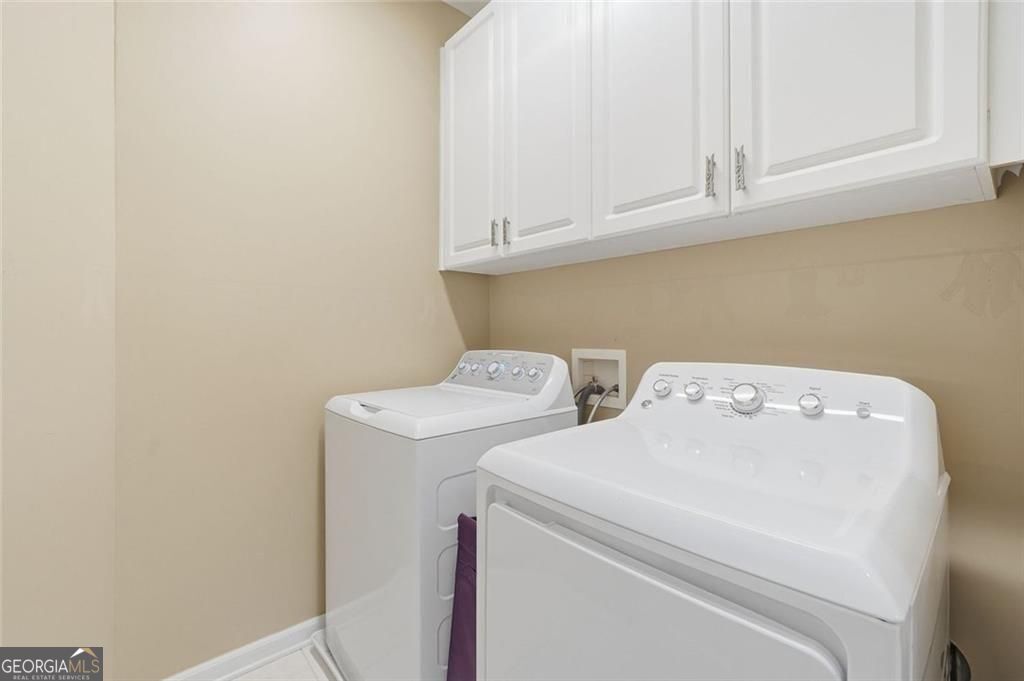 585 St Regis Lane Property Photo 43