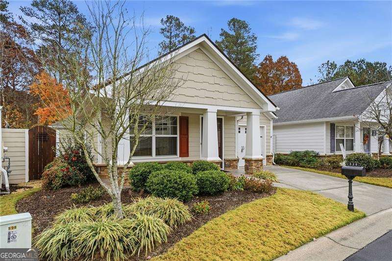 526 Arden Close Property Photo 3