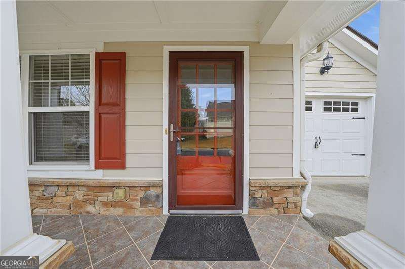 526 Arden Close Property Photo 4