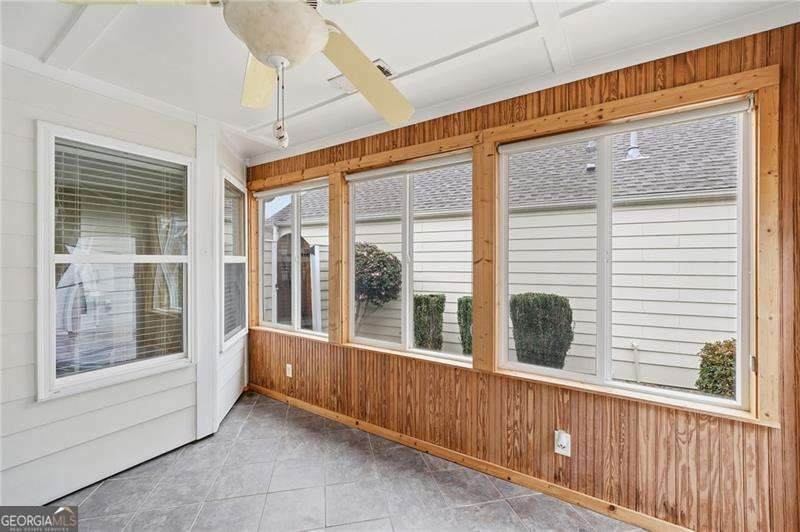 526 Arden Close Property Photo 14