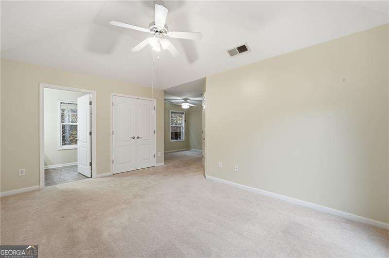526 Arden Close Property Photo 16
