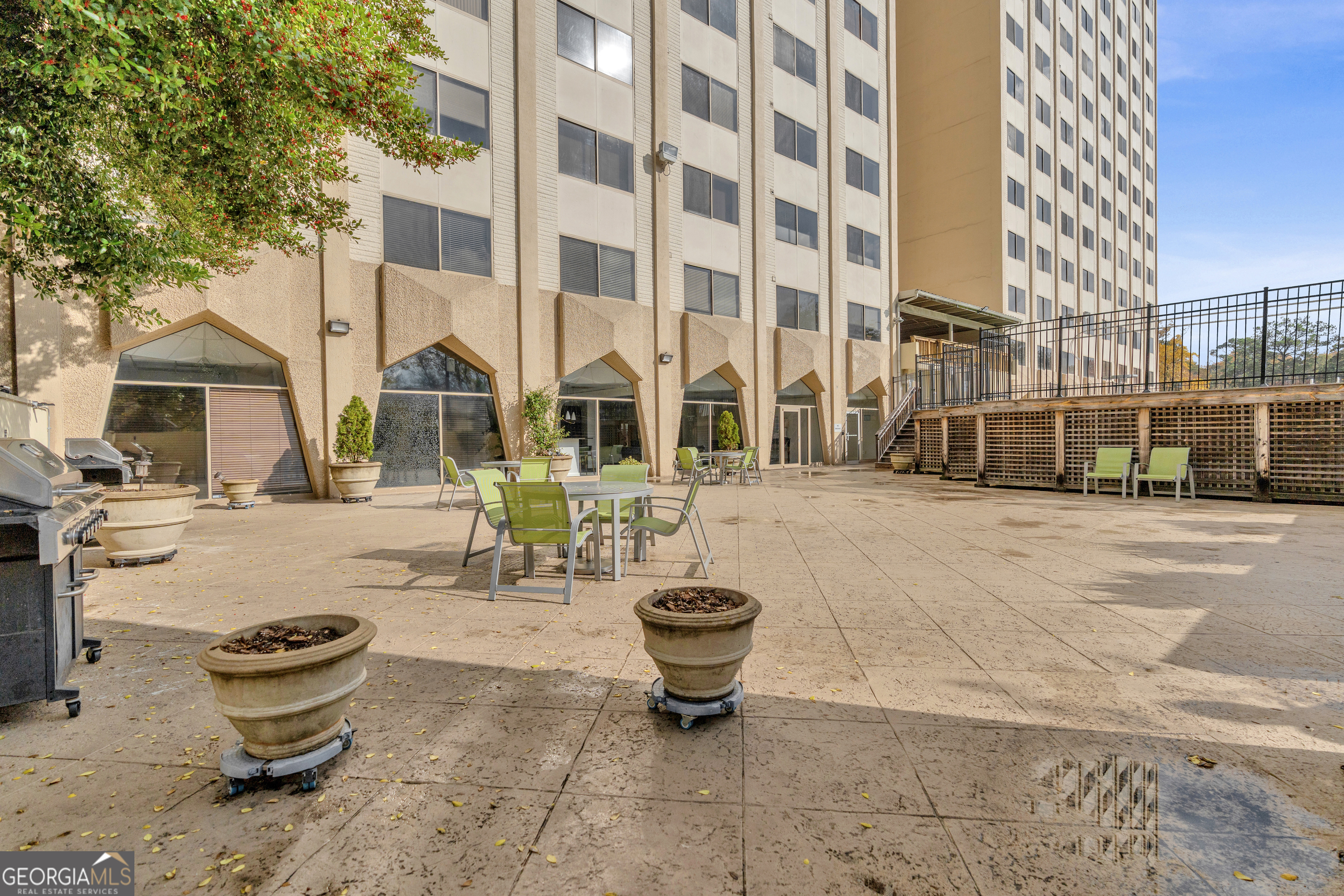 2479 Peachtree Road Ne Apt 506 Property Photo 33