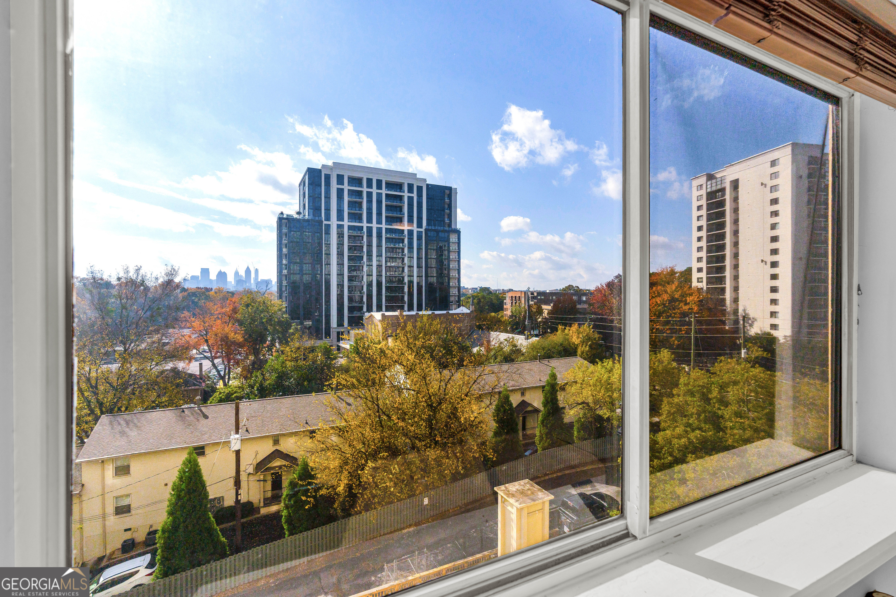 2479 Peachtree Road Ne Apt 506 Property Photo 94