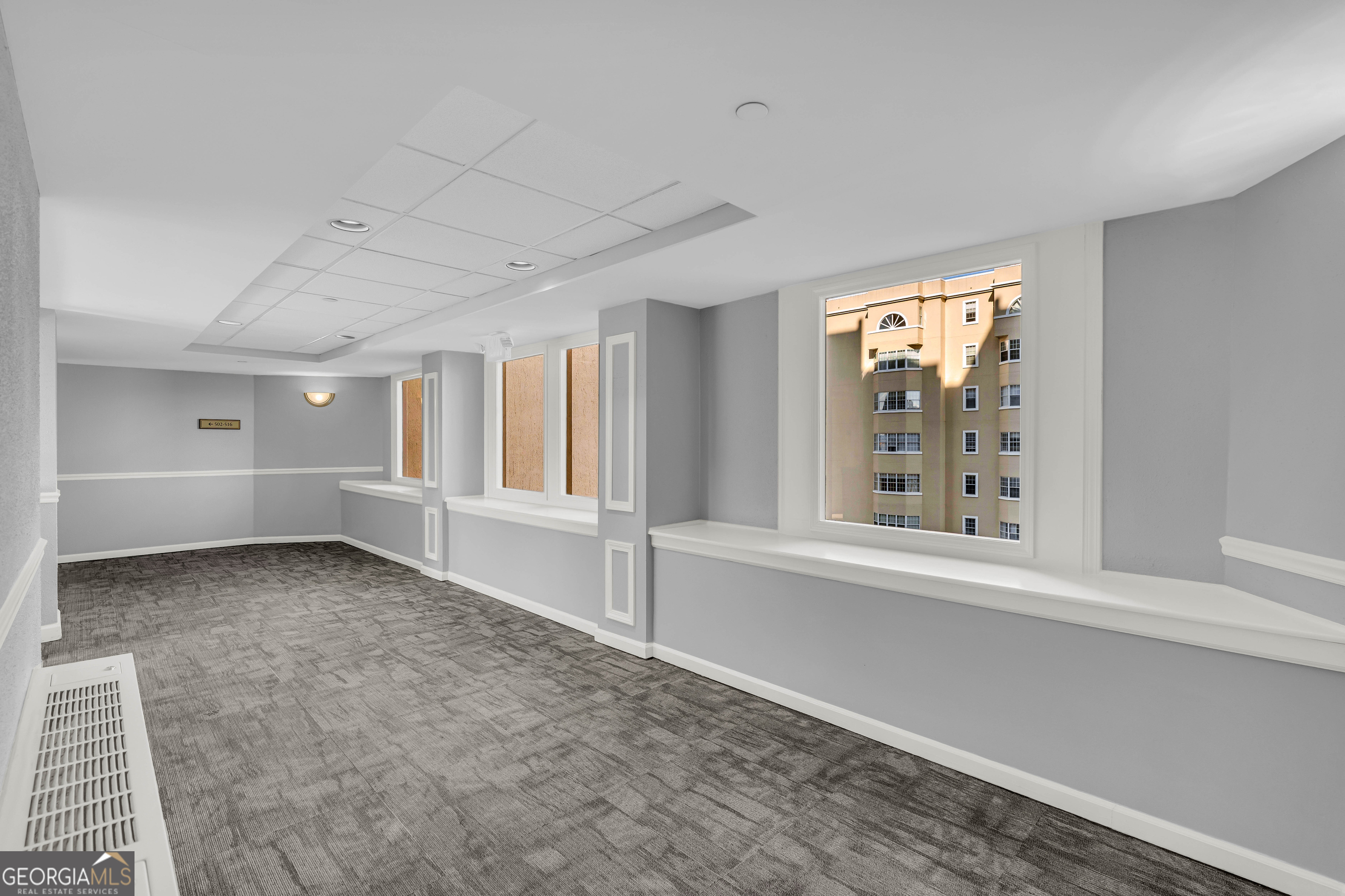 2479 Peachtree Road Ne Apt 506 Property Photo 97