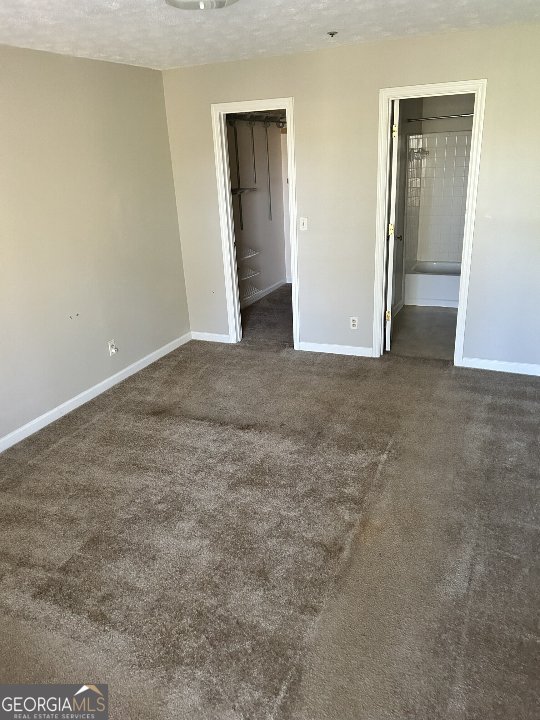 4354 Timberlake Property Photo 9