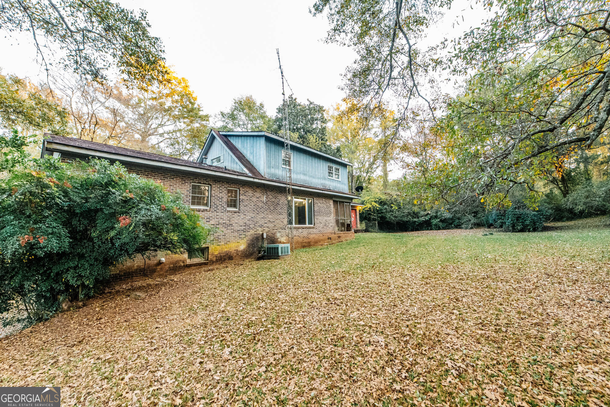 6368 Old Forsyth Road Property Photo 5