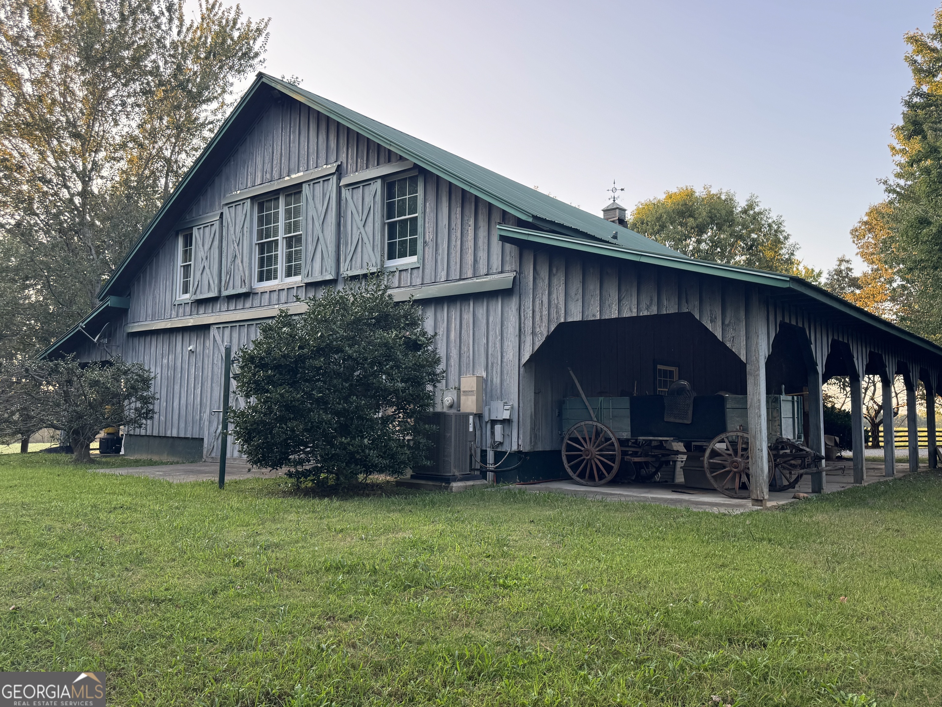 1045 Pleasant Hill Road Property Photo 1