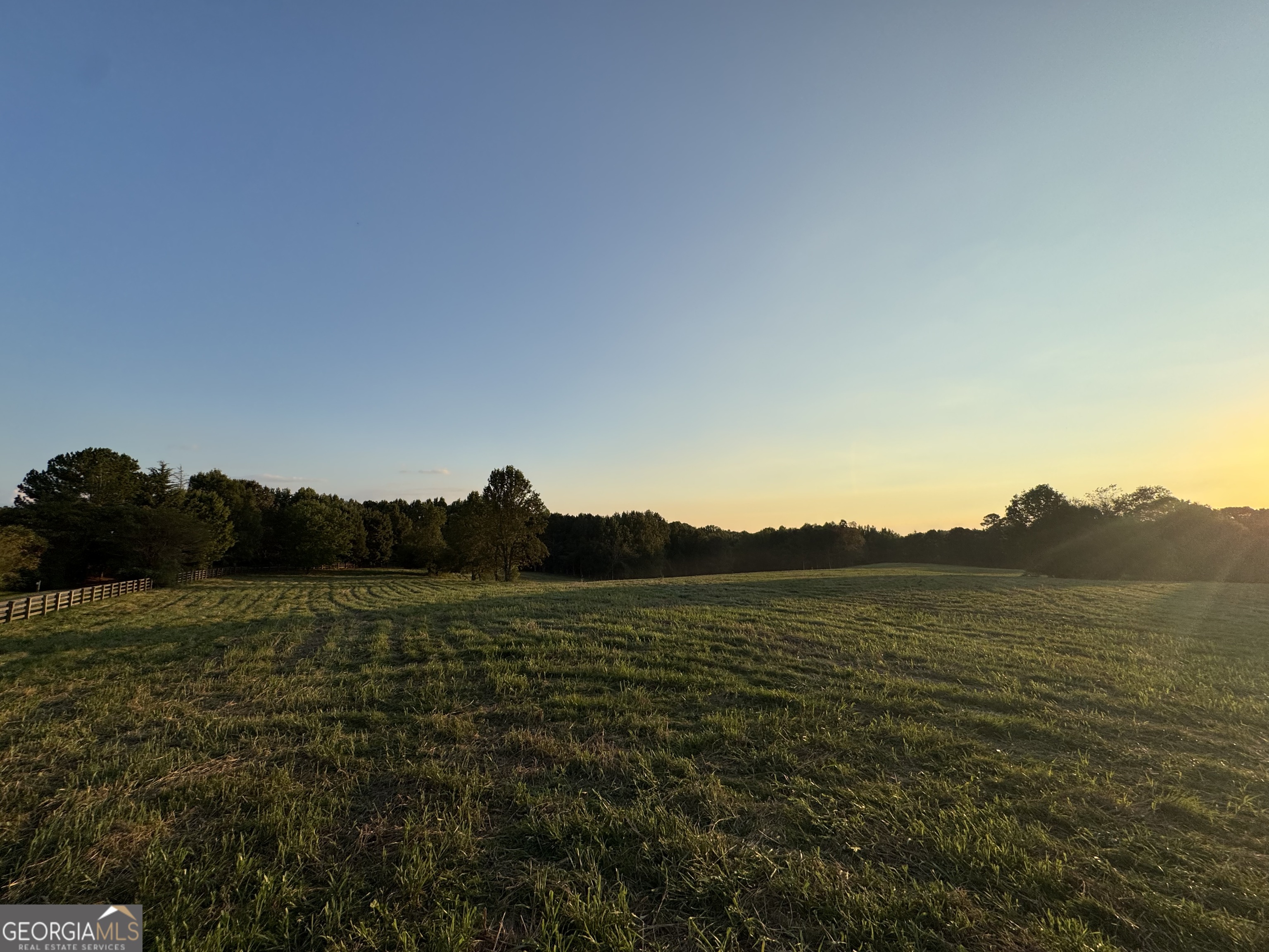 1045 Pleasant Hill Road Property Photo 7