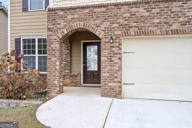 351 The Boulevard Property Photo 3