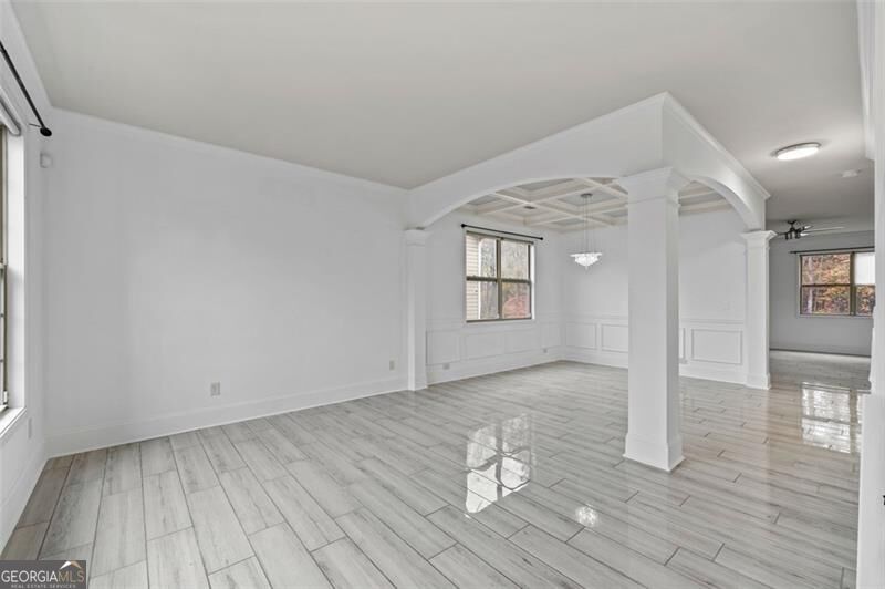 351 The Boulevard Property Photo 4