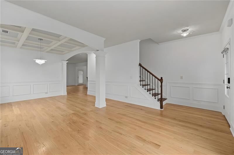 351 The Boulevard Property Photo 7