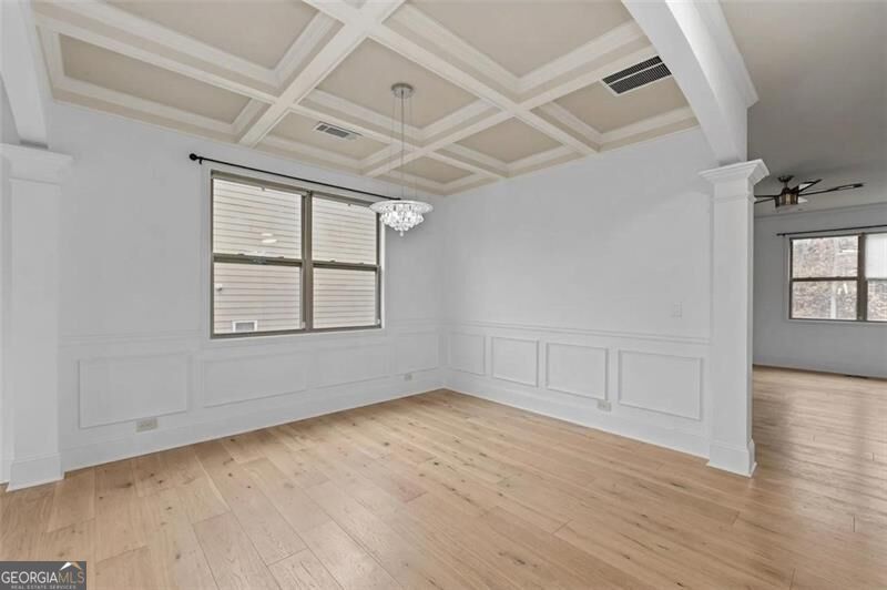 351 The Boulevard Property Photo 9