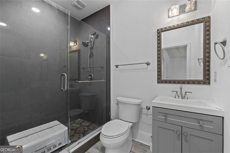 351 The Boulevard Property Photo 24