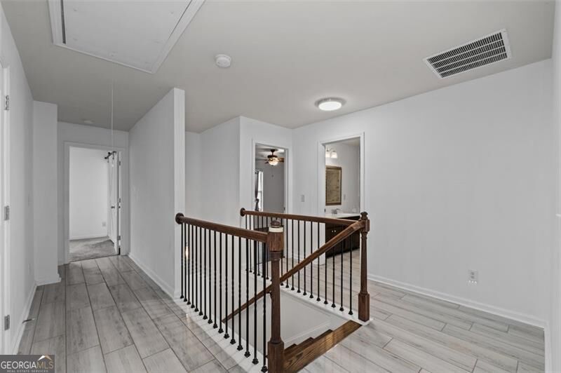 351 The Boulevard Property Photo 25