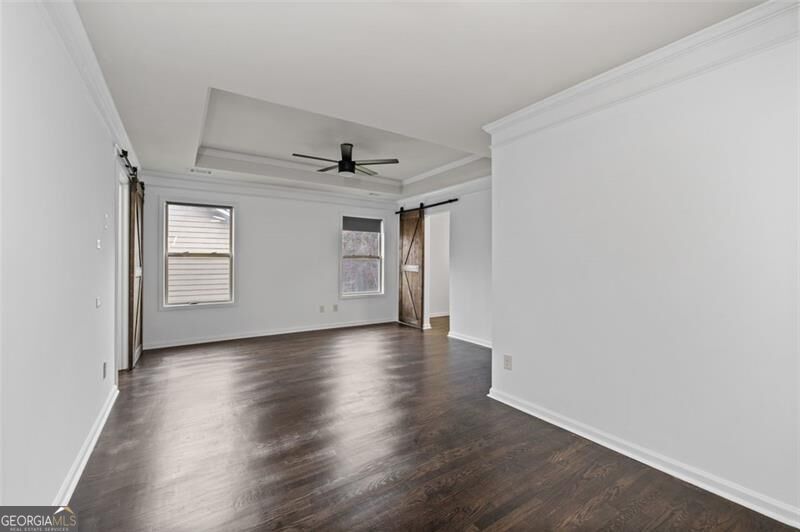 351 The Boulevard Property Photo 33