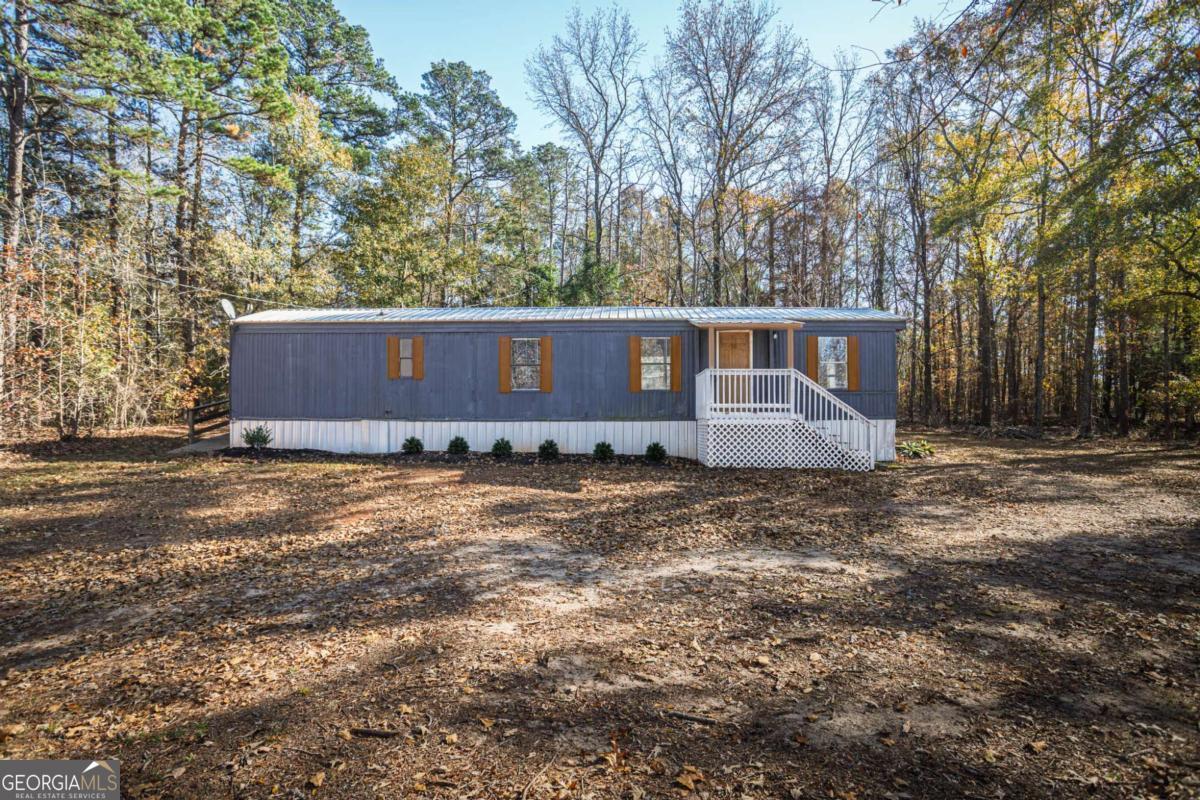 139 Anglin Road Property Photo 2