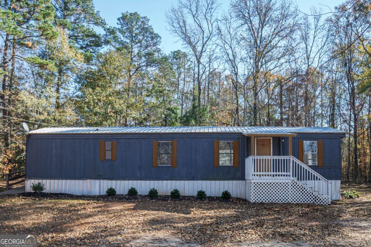 139 Anglin Road Property Photo 3