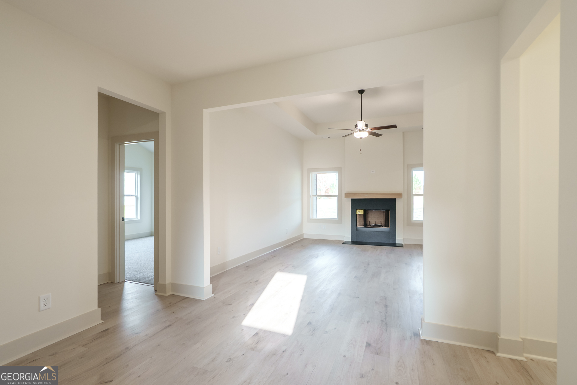 205 Squirrel Run Property Photo 5