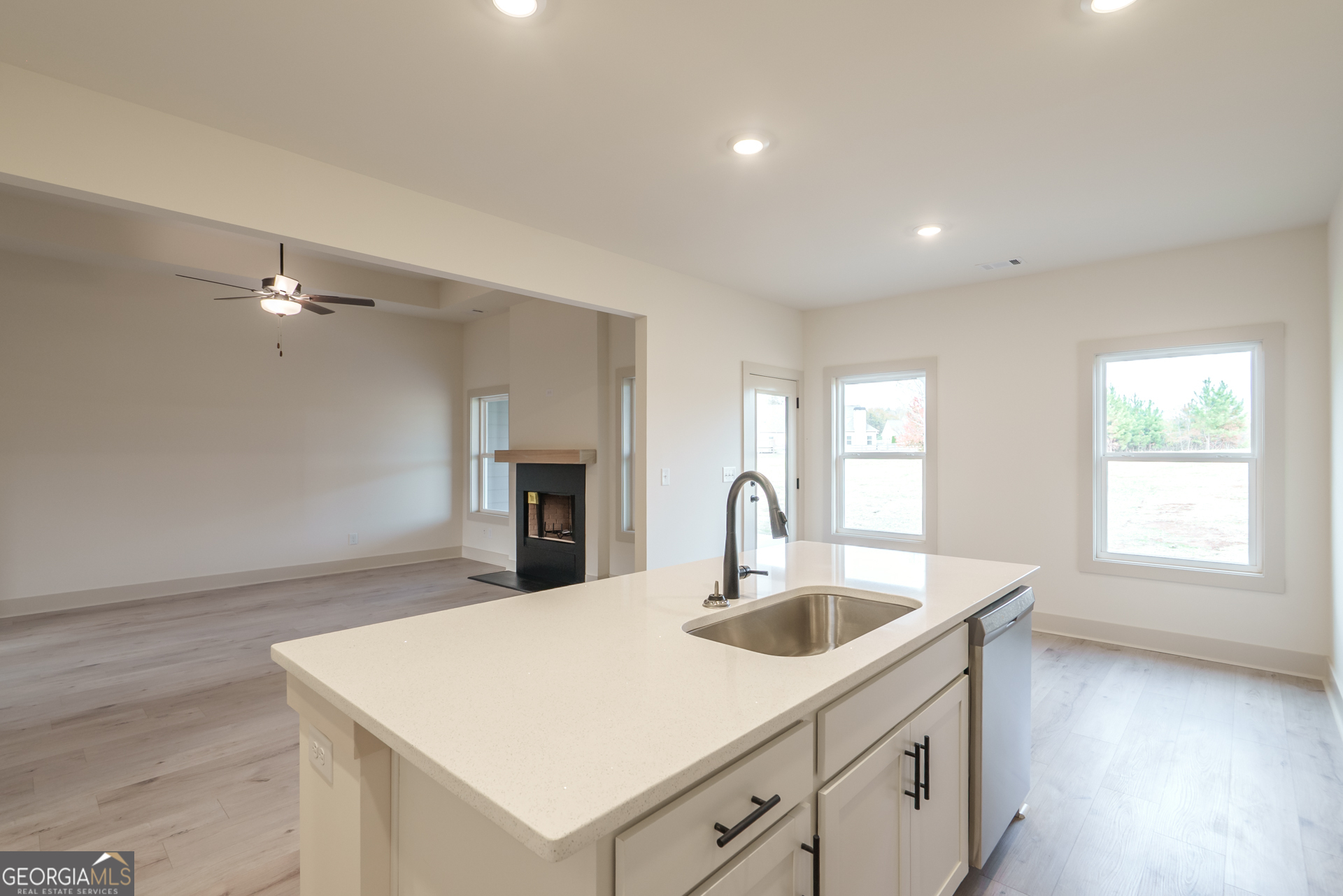 205 Squirrel Run Property Photo 11