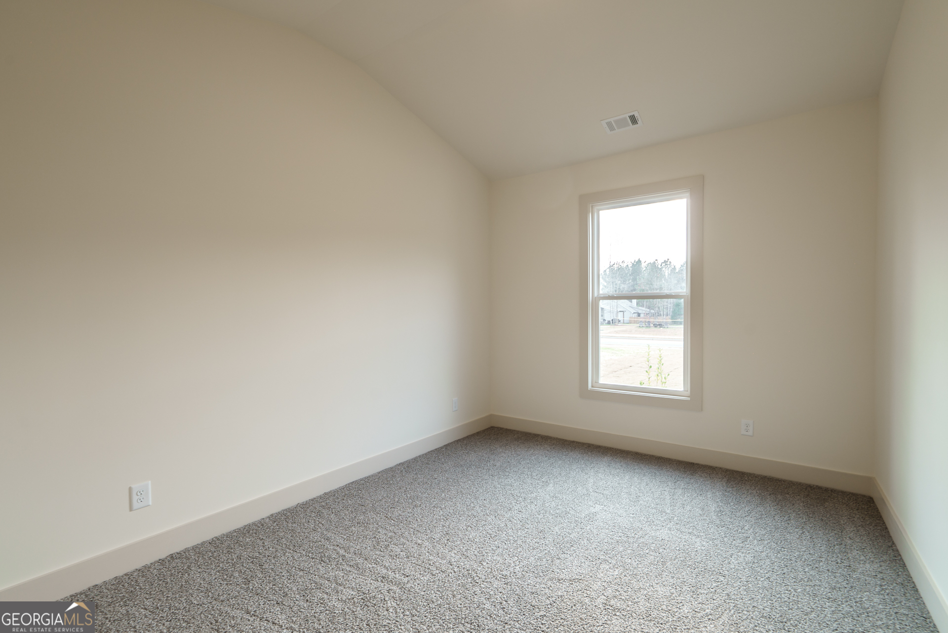 205 Squirrel Run Property Photo 26