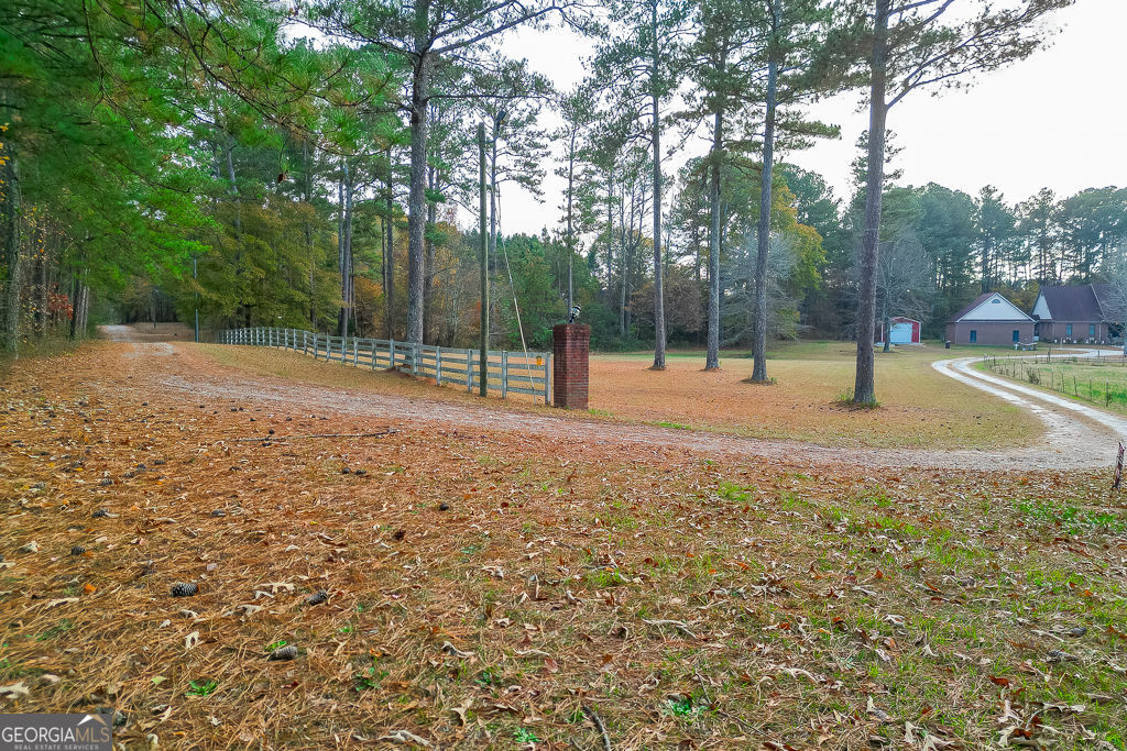 525 Cooper Road Property Photo 9