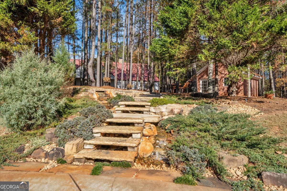 2079 Highway 85 Property Photo 27