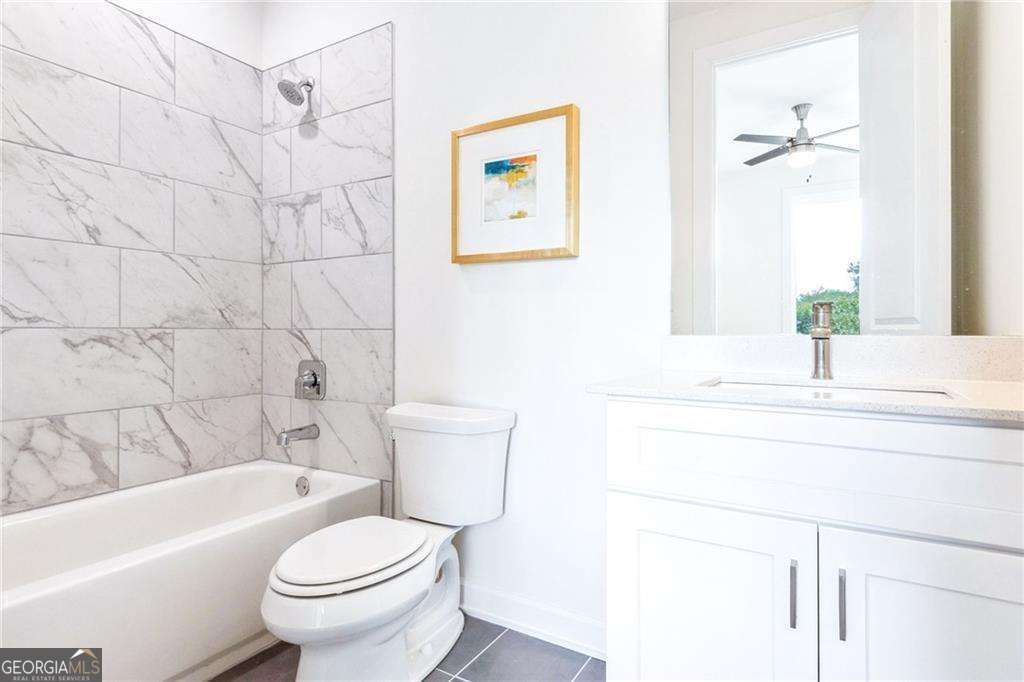 1641 Mcnaught Drive # 35 Property Photo 8