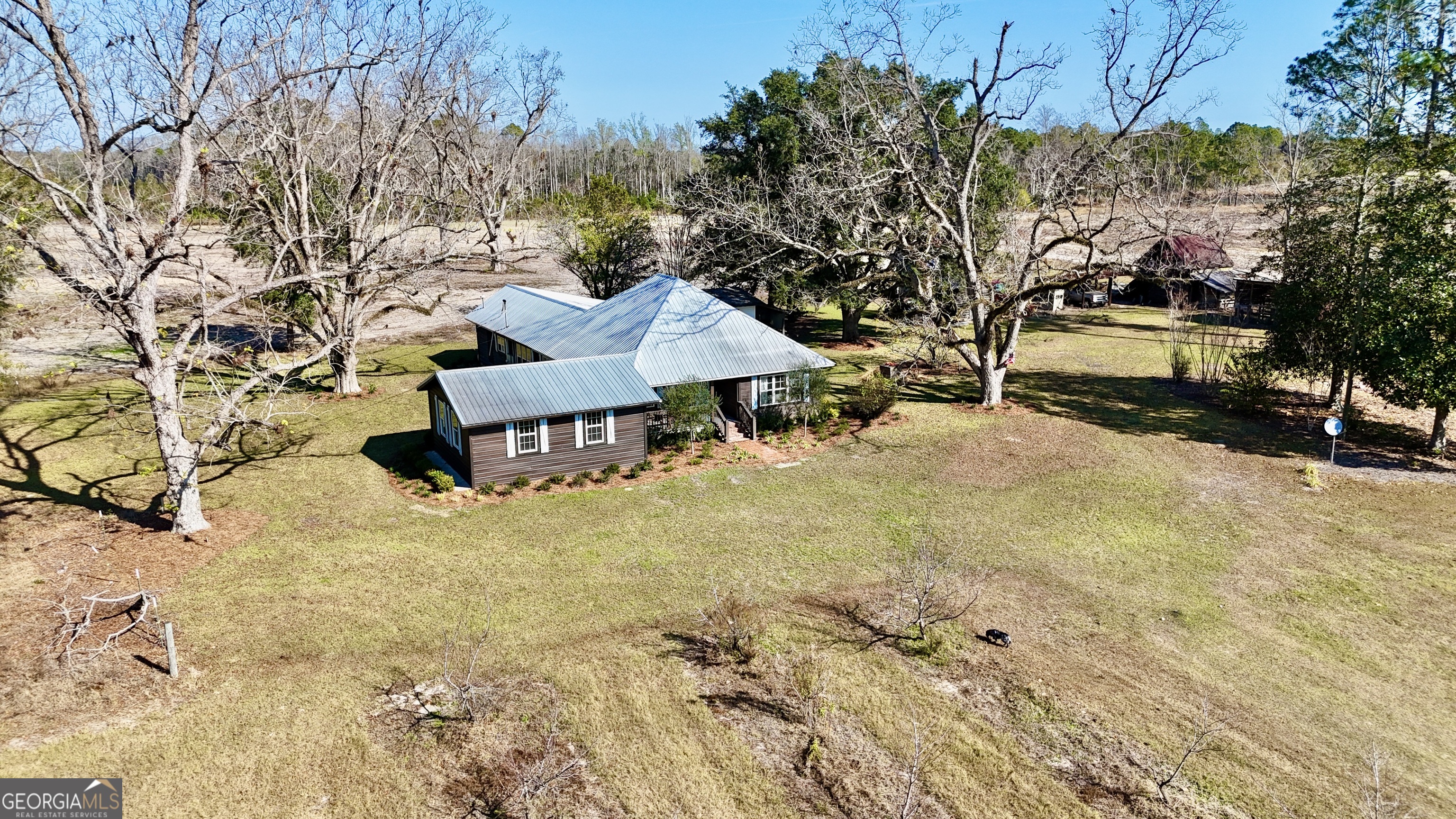 5466 Robbin Road Property Photo 1