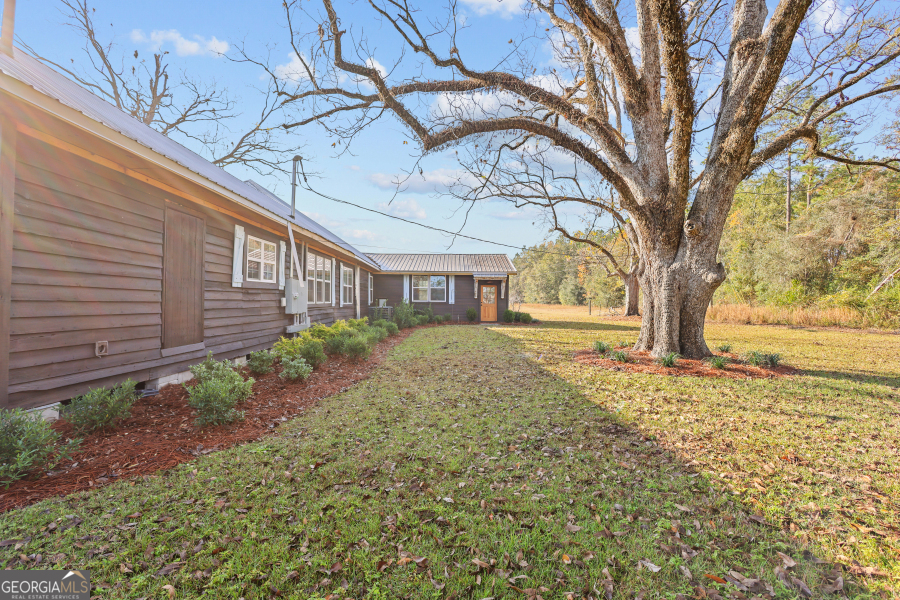 5466 Robbin Road Property Photo 16