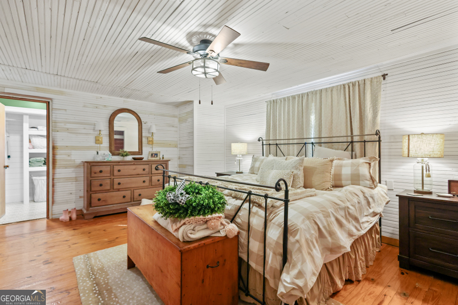5466 Robbin Road Property Photo 31