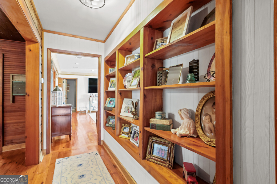 5466 Robbin Road Property Photo 32