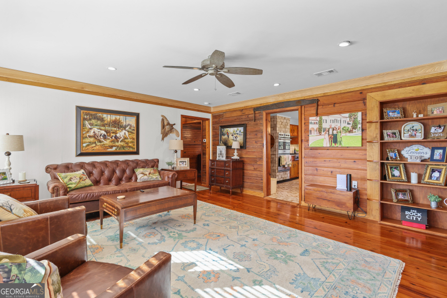 5466 Robbin Road Property Photo 40