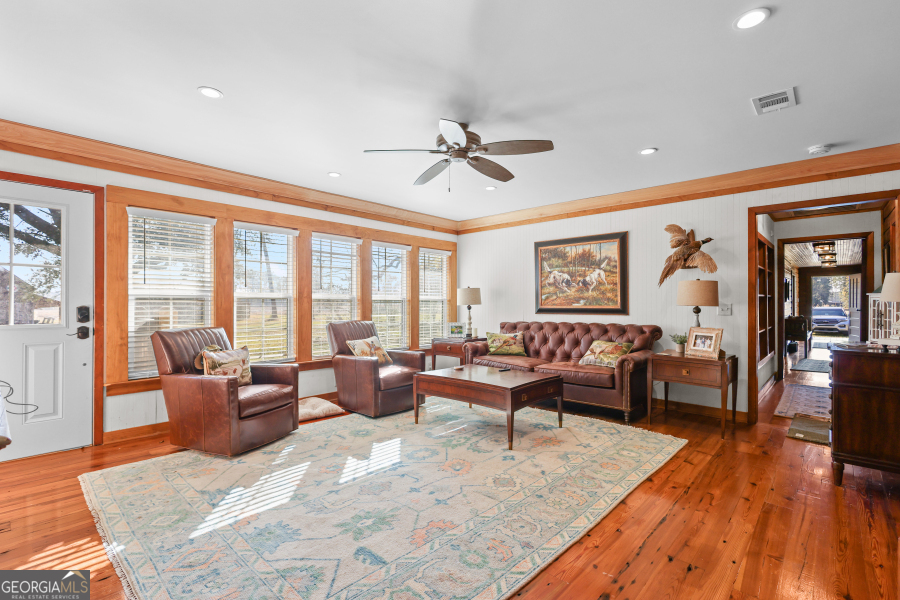 5466 Robbin Road Property Photo 43